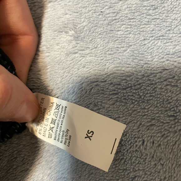 Booty-Lifting Leggings 🍑 - Picture 3 of 4